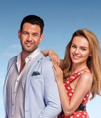 مسلسل الكاذبان الحلقة 2 مترجمة