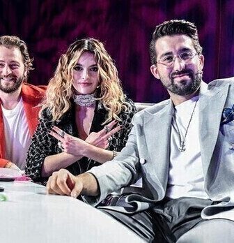 برنامج من انت ايها المقنع الحلقة 1 الاولى