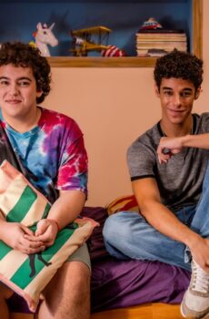 فيلم Here the Whole Time 2026 مترجم | Quinze Dias هنا طوال الوقت