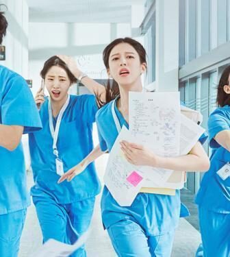 مسلسل كتيب Resident Playbook الحلقة 10 مترجمة الاطباء المقيمين