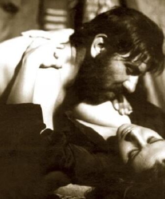 فيلم اموت مرتين واحبك 1976