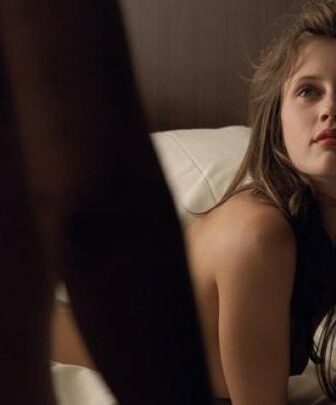 فيلم الرومانسية The Young & Beautiful 2013 مترجم شابة وجميلة