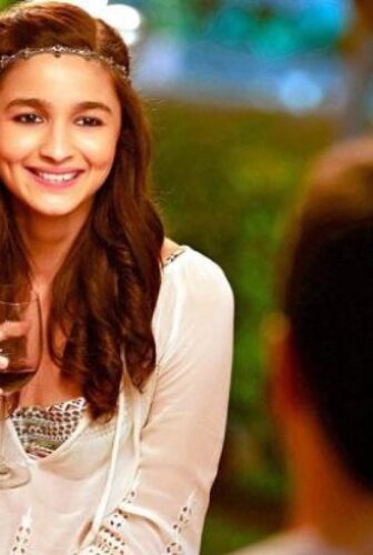 فيلم Kapoor & Sons 2016 مترجم