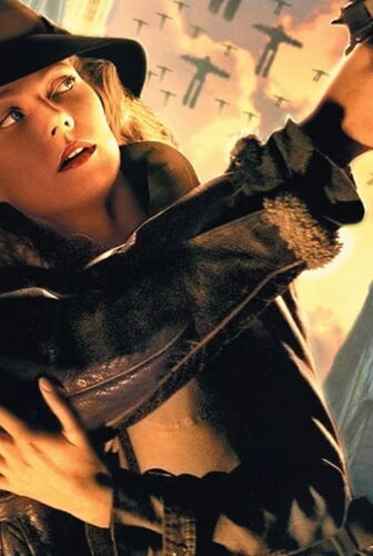 فيلم Sky Captain and the World of Tomorrow 2004 مترجم