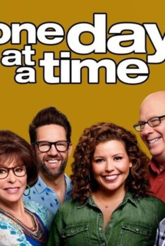 مسلسل One Day at a Time الموسم 3 الحلقة 1 الأولي مترجمة