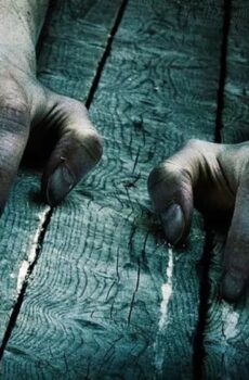 فيلم Under the Bed 2012 مترجم