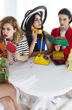 مسلسل الحلوات الصغيرات الكاذبات الحلقة 13 الثالثة عشر والاخيرة مترجمة