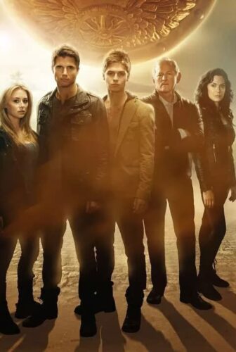 فيلم The Hunters 2013 مترجم