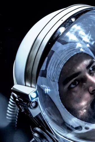 فيلم Antariksham 9000 KMPH 2018 مترجم