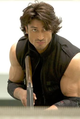 فيلم Commando 2 – The Black Money Trail 2017 مترجم