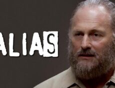 مسلسل Alias الموسم 3 الحلقة 10 مترجمة
