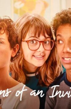 فيلم Confessions of an Invisible Girl 2021 مترجم