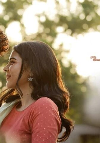 فيلم Hridayam 2022 مترجم