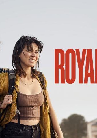 فيلم The Royal Hotel 2023 مترجم