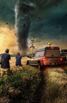 In the Eye of the Storm: Chasers