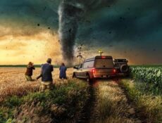 مسلسل In the Eye of the Storm: Chasers الحلقة 5 الخامسة مترجمة