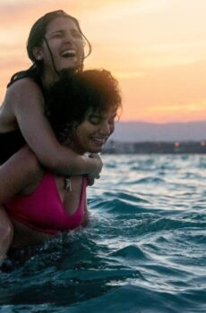 فيلم The Swimmers 2022 مترجم