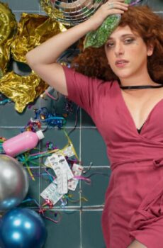 فيلم How to Deal With a Heartbreak 2023 مترجم