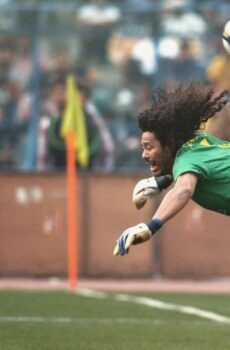 فيلم Higuita: The Way of the Scorpion 2023 مترجم